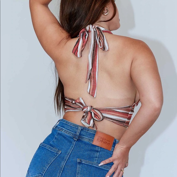 ✨SOLD✨Princess Polly Tie Halter Crop Top - Picture 5 of 5